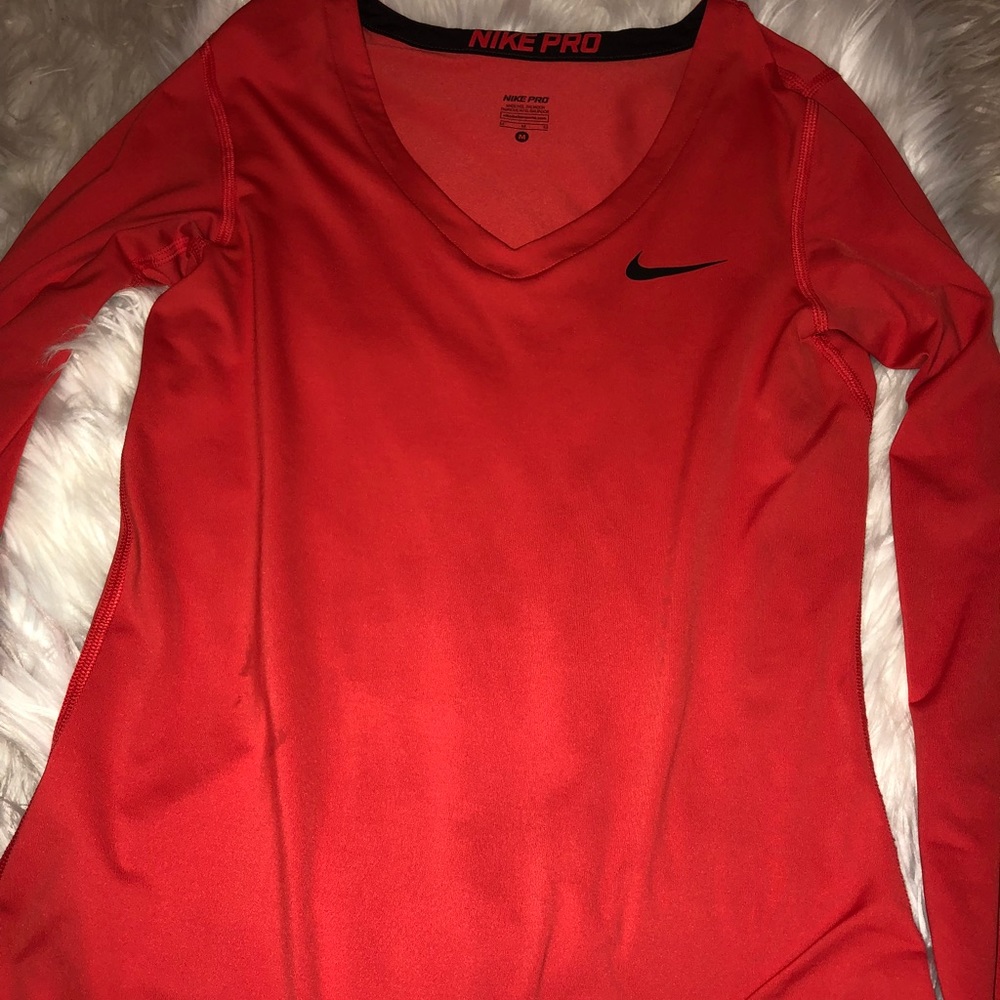 Women’s Nike Dry Fit Long Sleeve